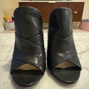 Vince Camuto Black Leather Mules, 7